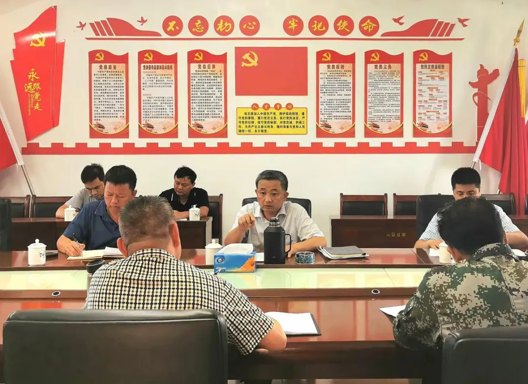 王宏向赴紅華分公司調(diào)研指導(dǎo)災(zāi)后復(fù)工復(fù)產(chǎn)工作